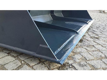 Cazo Volumenschaufel 300 cm passend zu JCB Q fit Aufnahme: foto 3 Cazo Volumenschaufel 300 cm passend zu JCB Q fit Aufnahme: foto 3