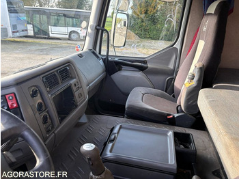 Cabeza tractora RENAULT PREMIUM 420 DCI PRIVILEGE: foto 5 Cabeza tractora RENAULT PREMIUM 420 DCI PRIVILEGE: foto 5
