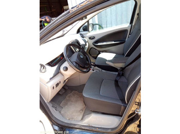 Otra maquinaria Renault ZOE année 2013: foto 4 Otra maquinaria Renault ZOE année 2013: foto 4