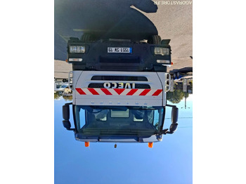 Camión IVECO Trakker