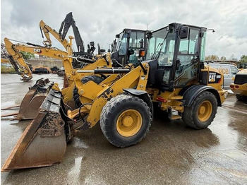 Cargadora de ruedas CATERPILLAR 908M