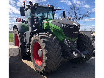 Tractor