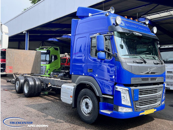 Camión chasis VOLVO FM
