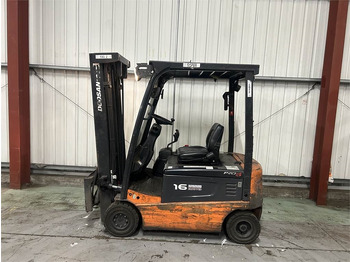 Carretilla elevadora eléctrica DOOSAN