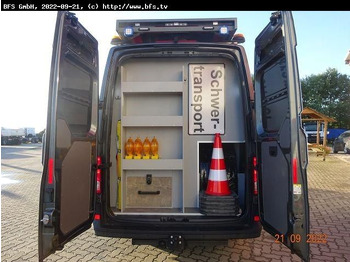 Furgón MAN TGE 3.180 4x2 F SB BF3 Begleitfahrzeug: foto 3