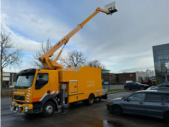 Camión VOLVO FL 240