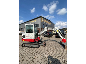 Miniexcavadora TAKEUCHI
