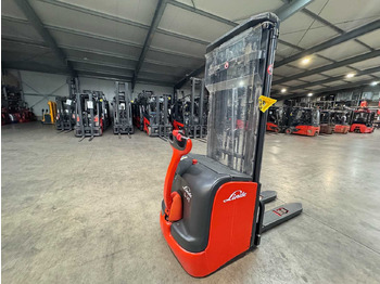 Carretilla elevadora 20/2017 SERVICE +UVV 09/2026 LINDE L14 1.400KG TRIPLEX 470CM PALLET TRUCK ANT 3.395 HOURS: foto 5