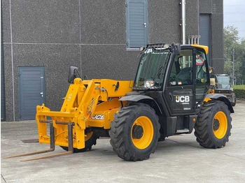 Maquinaria de construcción JCB