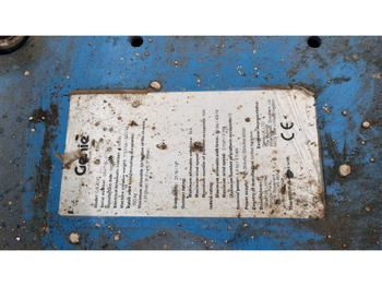 Plataforma elevadora GENIE - GS4047 - AERIAL WORK PLATFORMS - 2016 (ESN14016047): foto 3 Plataforma elevadora GENIE - GS4047 - AERIAL WORK PLATFORMS - 2016 (ESN14016047): foto 3