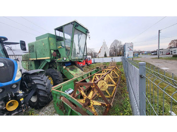 Cosechadora de granos JOHN DEERE 950 COMBINE HARVESTER: foto 2 Cosechadora de granos JOHN DEERE 950 COMBINE HARVESTER: foto 2