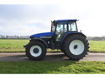 Tractor NEW HOLLAND - 1998 - TM135 - ALL-WHEEL DRIVE FARM TRACTOR: foto 3