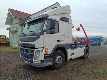 Camión VOLVO FM 450