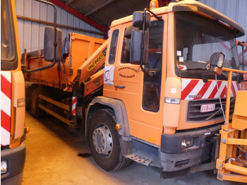 Camión volquete VOLVO FL6