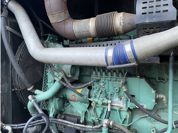 Generador industriale Atlas-Copco Volvo Mecc Alte Spa 300 kVA Silent generatorset: foto 2 Generador industriale Atlas-Copco Volvo Mecc Alte Spa 300 kVA Silent generatorset: foto 2