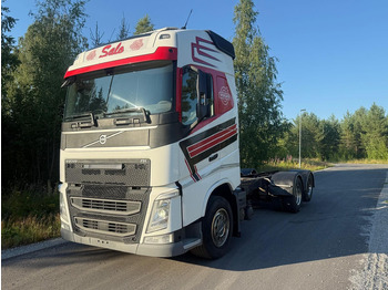 Camión chasis VOLVO FH 460