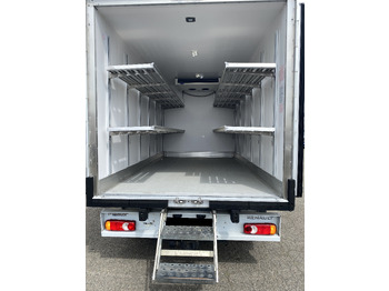 Furgoneta frigorifica para transporte de alimentos RENAULT master frigorifique: foto 3 Furgoneta frigorifica para transporte de alimentos RENAULT master frigorifique: foto 3