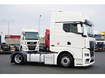 Cabeza tractora MAN TGX / 18.510 / EURO 6 / LOW DECK / MEGA / GX / ACC / RETARDER /: foto 4 Cabeza tractora MAN TGX / 18.510 / EURO 6 / LOW DECK / MEGA / GX / ACC / RETARDER /: foto 4