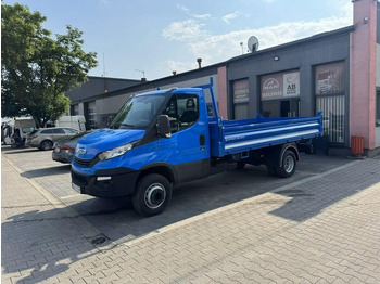 Camión volquete IVECO Daily