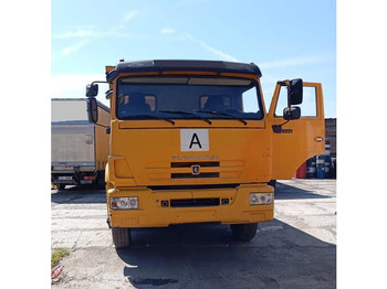 Camión volquete KAMAZ