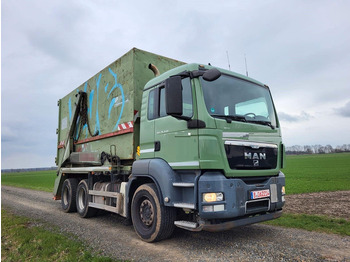 Camión portacontenedor de cadenas MAN TGS 26.440