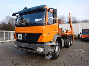 Camión portacontenedor de cadenas MERCEDES-BENZ Axor 2633