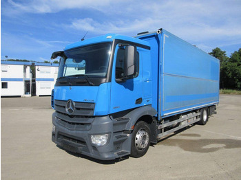 Camión caja cerrada MERCEDES-BENZ Antos 1830
