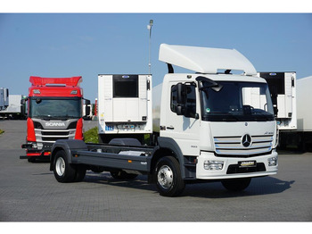 Camión chasis MERCEDES-BENZ Atego 1523