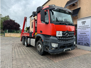 Camión portacontenedore/ Intercambiable MERCEDES-BENZ Arocs