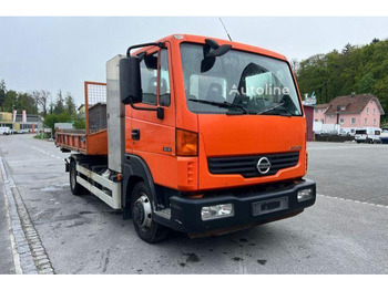 Leasing de Nissan Atleon 80.19 - Hook lift truck+tipper Nissan Atleon 80.19 - Hook lift truck+tipper: foto 4