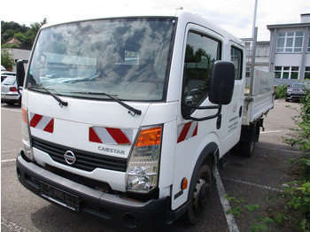 Camión caja abierta NISSAN