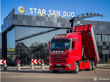 Camión volquete MERCEDES-BENZ Arocs