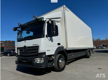 Camión caja cerrada MERCEDES-BENZ Atego 1524