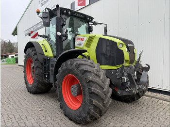 Tractor CLAAS Axion 870