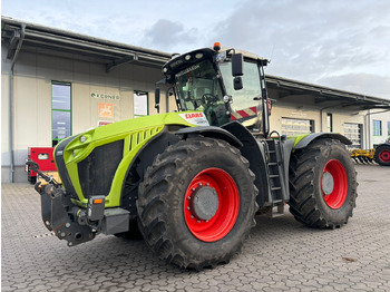 Tractor CLAAS Xerion
