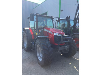 Tractor Massey Ferguson 5713 M 4WD Cab Essential: foto 5