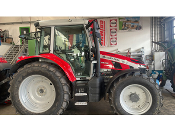 Tractor MASSEY FERGUSON 100 series