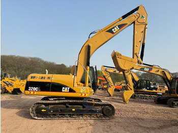Excavadora de cadenas CATERPILLAR 320CL