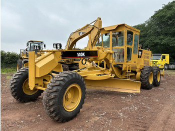 Grader CATERPILLAR 140K