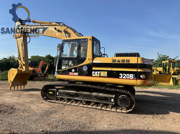 Excavadora de cadenas CATERPILLAR 320B