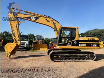 Excavadora de cadenas CATERPILLAR 320B