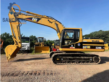 Excavadora de cadenas CATERPILLAR 320B