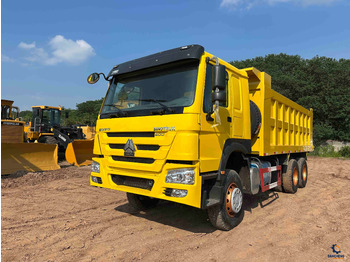 Camión volquete SINOTRUK HOWO
