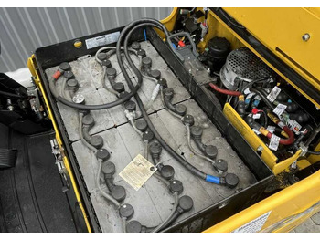 Carretilla elevadora eléctrica Yale ERP15VC: foto 5 Carretilla elevadora eléctrica Yale ERP15VC: foto 5