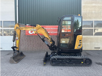 Miniexcavadora SANY