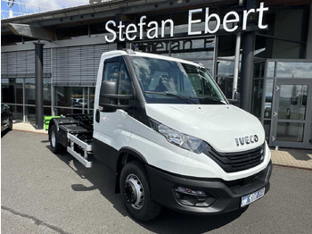 Camión multibasculante IVECO Daily 70c18