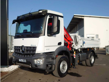 Camión volquete, Camión grúa Mercedes-Benz Arocs 1832 KK 4x2 Kipper+Kran Fassi F120+Funk: foto 3
