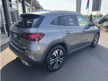 SUV/ Todoterreno Mercedes-Benz GLA 200d 4M Progressive+Distr+Ambiente+Offroad: foto 4