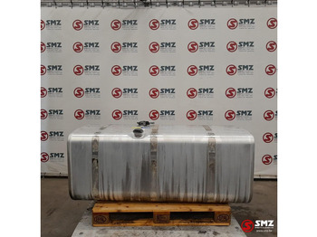 Depósito de combustible SCANIA