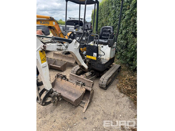 Miniexcavadora BOBCAT E10